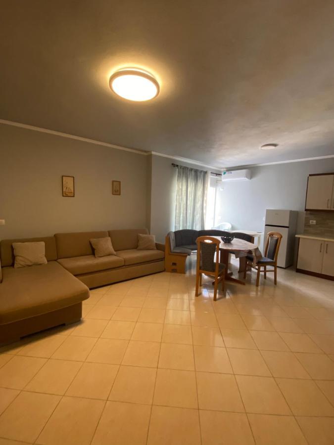Saranda Relax Apartments Buitenkant foto